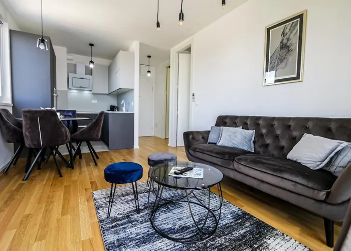Luce Gold Apartment