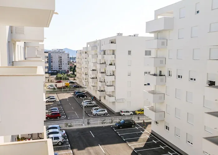 Luce Gold Apartment